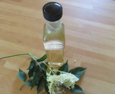 Sirop de fleurs de sureau de ma cousine