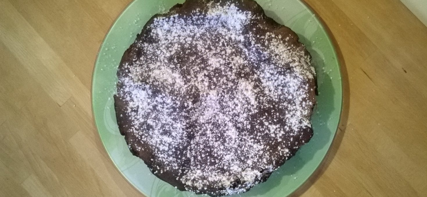Le 101 ou le gâteau au chocolat et aux noisettes